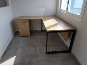שולחן מזכירה רגל חלון שחור מידה 160/70 ס"מ
